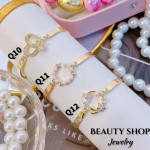 #Q Pulsera Rígidas con Dije Lujo  14.50&